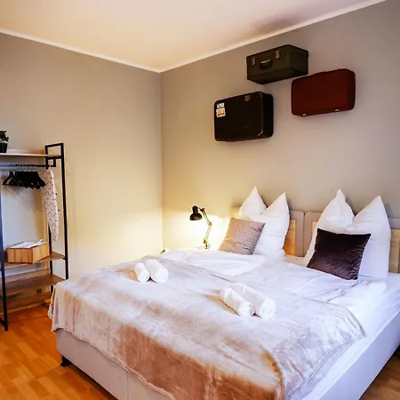 Boardinghouse - Salt * Weißenfels
